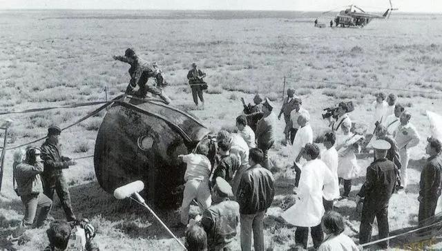 水的密度是多少，水的密度是多少g/cm3（有关水的沸点及其相关故事）