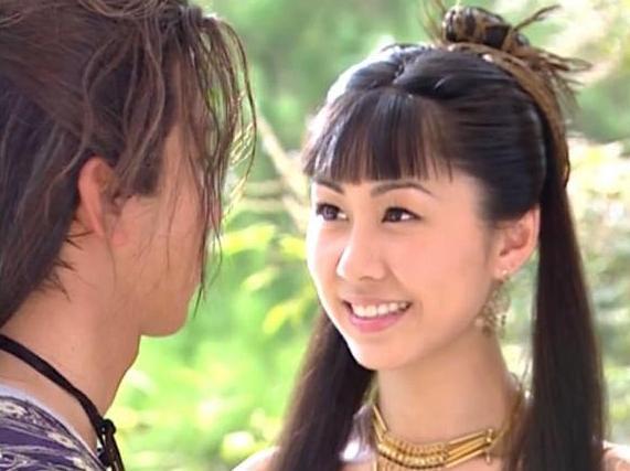 胡定欣巾帼枭雄花絮，胡定欣单身6年：别说结婚