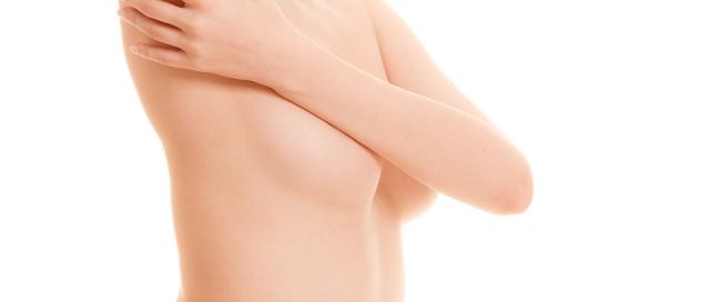 乳房保健操的一套按摩保养操，乳腺瑜伽保健操视频（这样按摩乳房，帮你缓解胸痛）