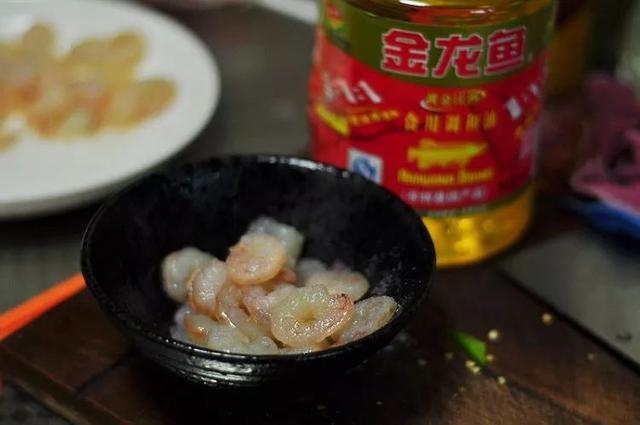 熟虾仁怎么做好吃，煮熟的虾怎么做好吃（好吃到哭的3种虾仁做法）