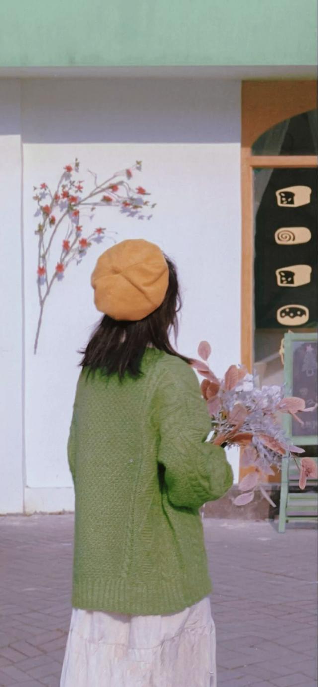 自截网易云歌词壁纸/如果爱意难平 就把爱藏心底，网易云歌词界面壁纸（小众ins风壁纸/纵然是齐眉举案图片）