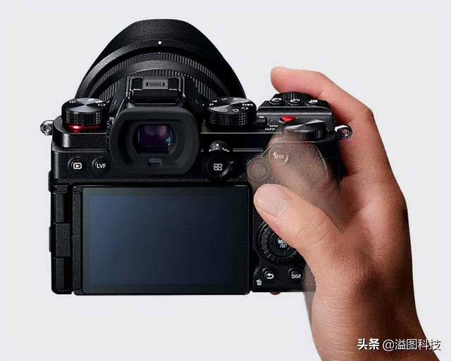 松下相机怎么样，聊一款性价比愈发突出的松下Lumix