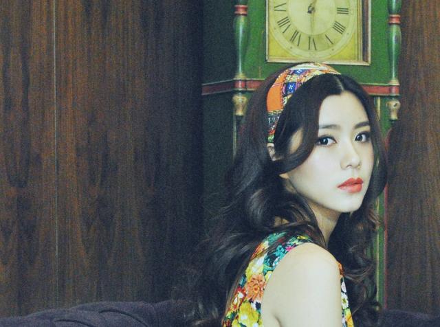 朱婧汐为鹿晗写过的歌，朱婧汐为鹿晗写过的歌曲（“小Ai”朱婧汐的颜值被封印在她奇奇怪怪的造型里面了）