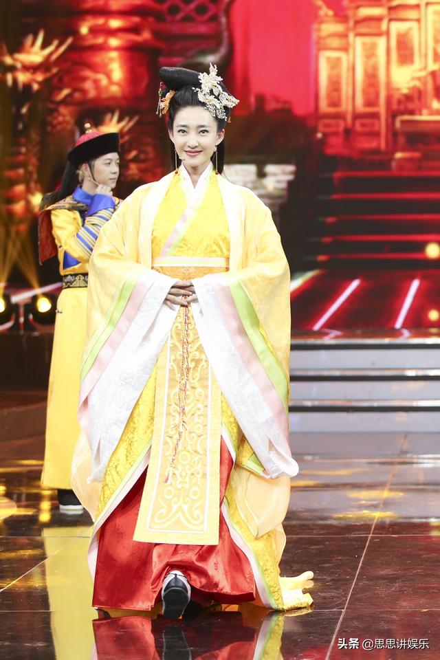 谢小诺是什么电视剧，谢诺是哪部电视剧的主演（真人秀《星跳水立方》获封“素颜女神”）