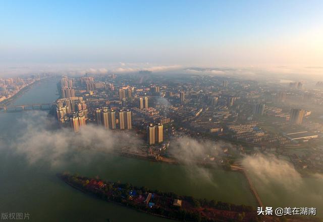 2020衡阳县一中高考喜报成绩、一本二本上线人数情况，2020衡阳八中高考喜报,一本二本上线情况（2021年湖南各地高考成绩出炉）