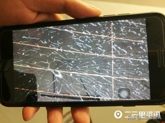 宝鸡众信家电维修拆装 宝鸡市民怀疑朗逸轿车后挡风玻璃“自爆” 4S店称系外力所致