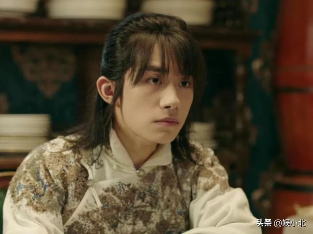 热血同行花九卿真实身份是好是坏，热血同行中花九卿（《热血同行》语初是前世的约定）