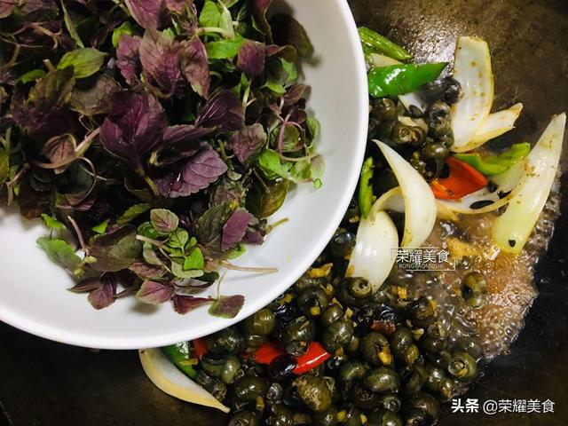 田螺怎么炒好吃，田螺怎么炒入味好吃（齿间美味田螺）