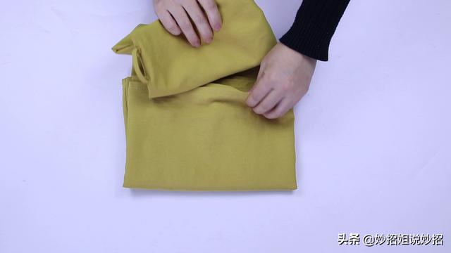 连衣裙怎么叠省空间，连衣裙怎么叠最省空间（教你收纳新方法）