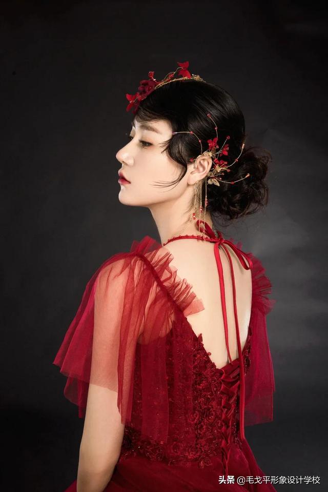 新娘妆篇美妆干货，新娘妆百科（干货分享 ， 新娘试妆全攻略）