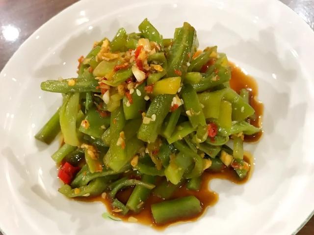 贡菜凉拌用不用开水焯一下，贡菜可以直接凉拌吗（天然的“瘦身菜”找到啦）