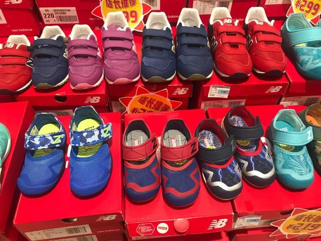 儿童凉鞋怎么选择比较好，儿童凉鞋到底要怎么选