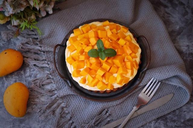 芒果的功效与作用及营养价值，火龙果的功效与作用（三伏天要多吃这水果）