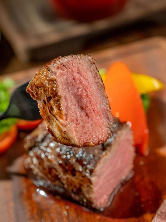 澳洲西冷牛排，澳洲西冷牛排做法（德国大叔做了20年）