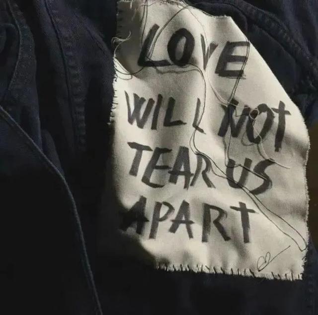 高级背景图，高级背景图片ins黑色（复古高级感背景图）