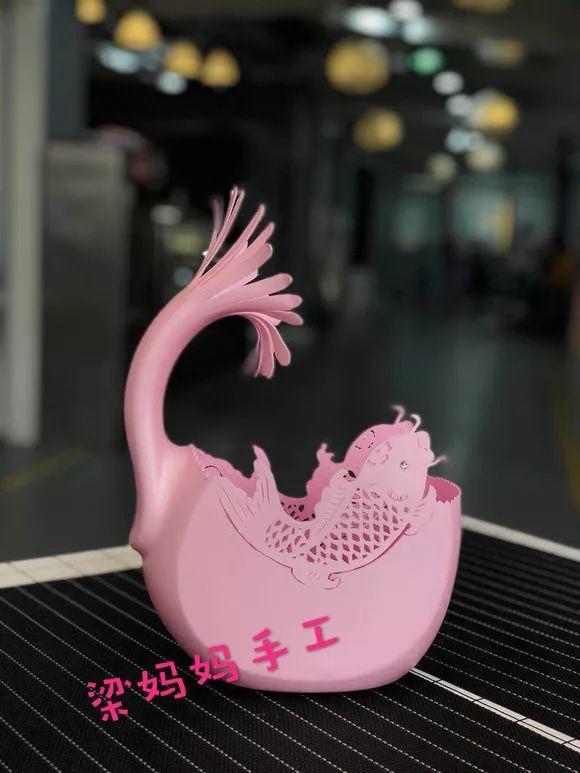 闲着的人网友"闲着的人"的洗衣液桶花盆孔雀海豚湾"海的女儿"系列"
