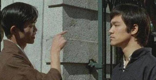 元奎元彪元华元秋什么关系，元华,元秋,元彪是什么关系（一代武星辈分高过成龙生活中是尊重妻子的老婆奴网友）