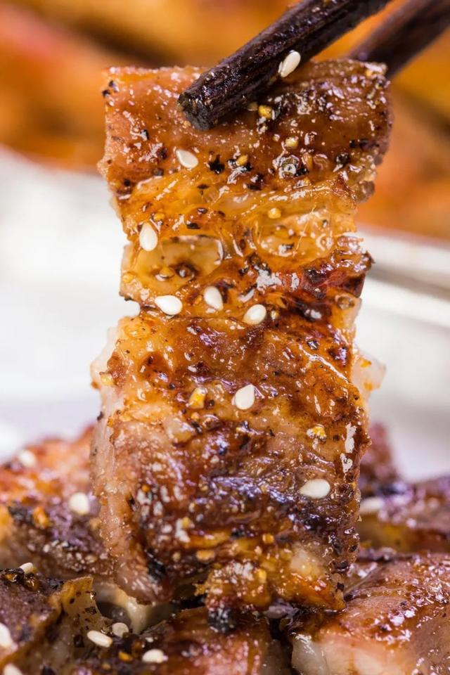 请问深圳哪里有非常好吃的烧鸡，深圳哪里的鸡煲好吃（2个月连开3家店）