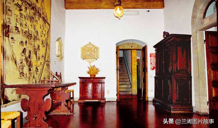 但丁：意大利文艺复兴运动的开拓人物