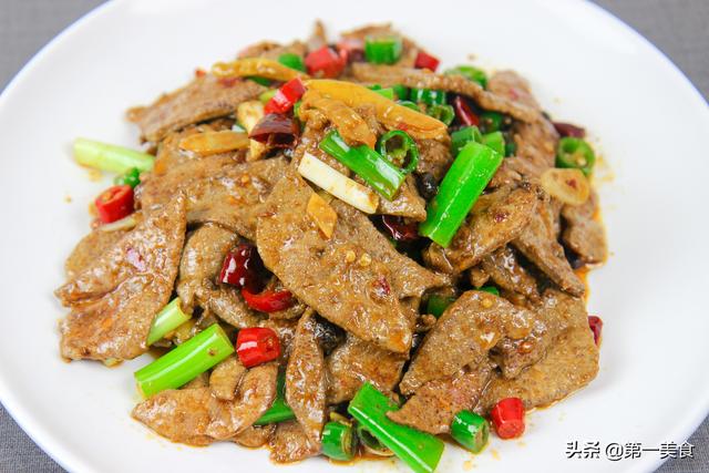 土匪猪肝的做法，土匪猪肝正宗做法是什么（厨师长教你土匪猪肝的做法）