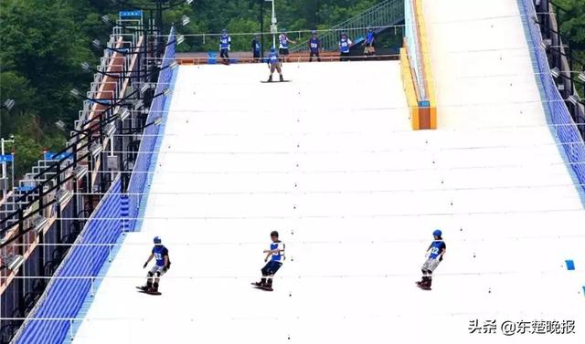 哪里有高空蹦极，哪里有高空蹦极的地方（高空蹦极、滑雪、宿房车、星空银河……超多玩法等你来玩）