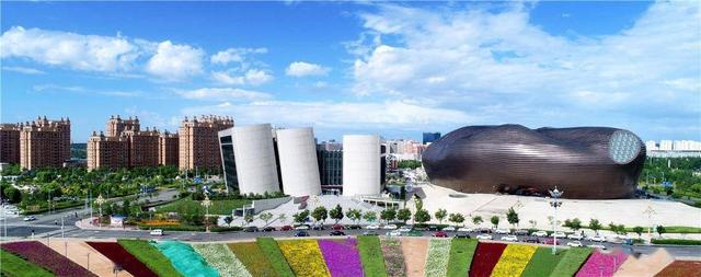 鄂尔多斯楼市崩盘，鄂尔多斯楼市崩盘（鄂尔多斯百城二手房涨幅第一）