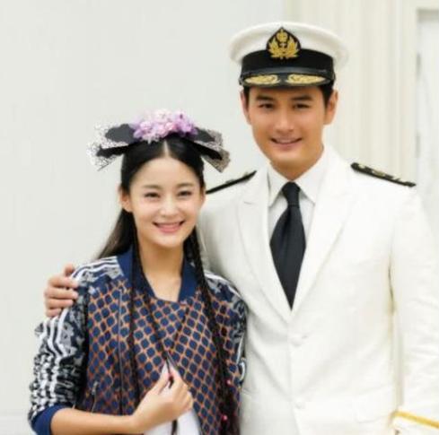 有种遗憾叫容嬷嬷，“儿子”出道多年都没火，儿媳却早已家喻户晓