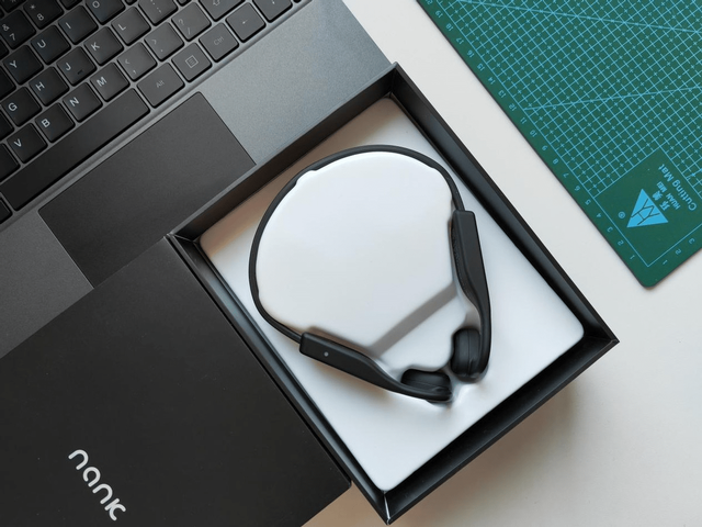 为什么带耳机带久了耳朵会痛，耳机为什么戴久了会耳朵疼（科学使用能减少不必要的麻烦）