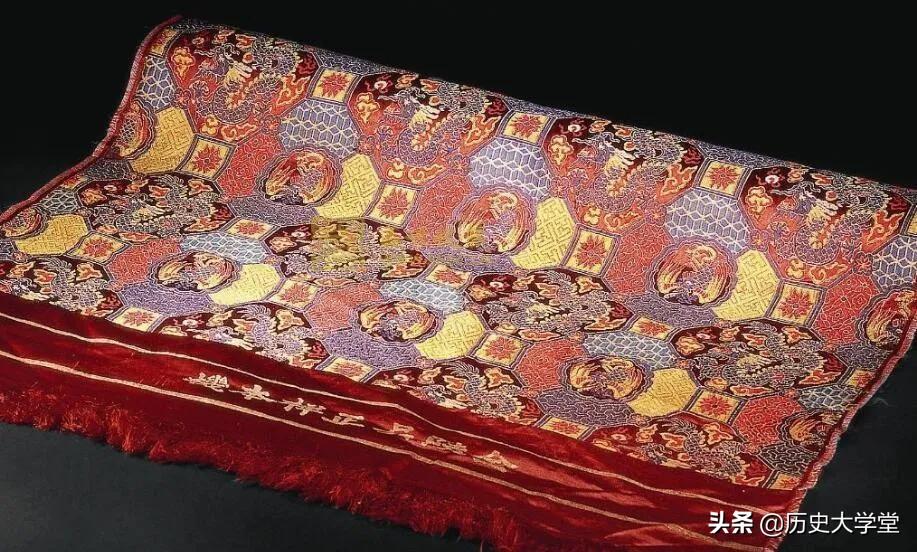 宋朝主要使用什么货币，宋朝主要使用什么货币形式（还有哪些“世界通用货币”）