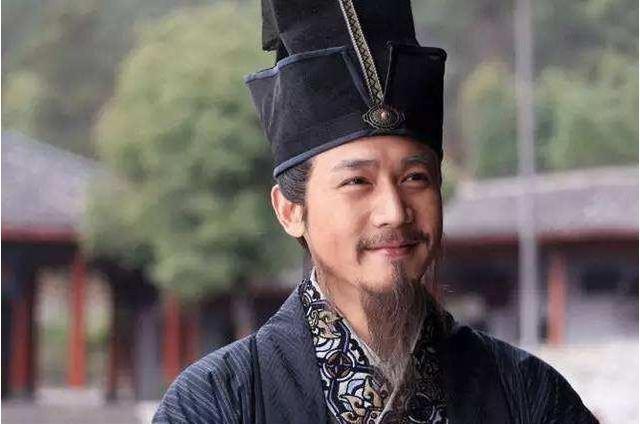 拳打镇关西的是谁，水浒传中拳打镇关西的人物是谁（为什么担心坐牢无人送饭）