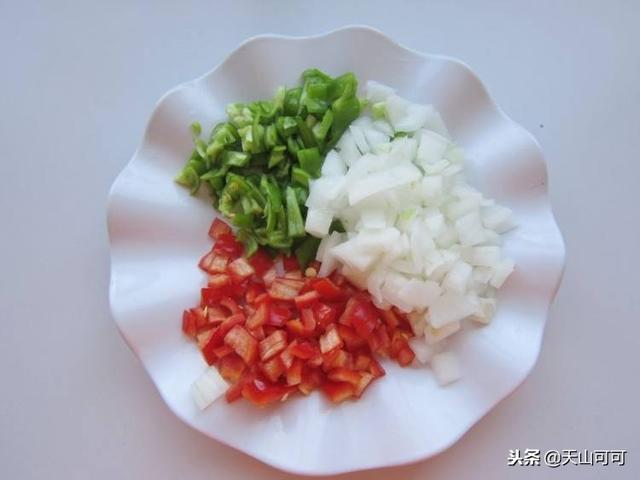 羊酥油怎么食用方法，羊油饼怎么做好吃窍门（这种外焦里嫩的面食）