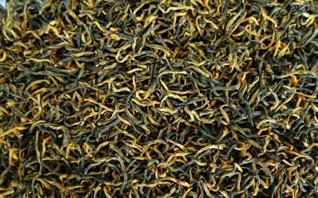 开茶叶店怎么样，开茶叶店投资大吗（茶叶店很少有客人进入）