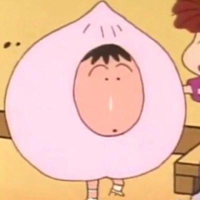 蜡笔小新/一家人头像?微信，蜡笔小新/一家人头像（蜡笔小新可爱逗比微信头像）