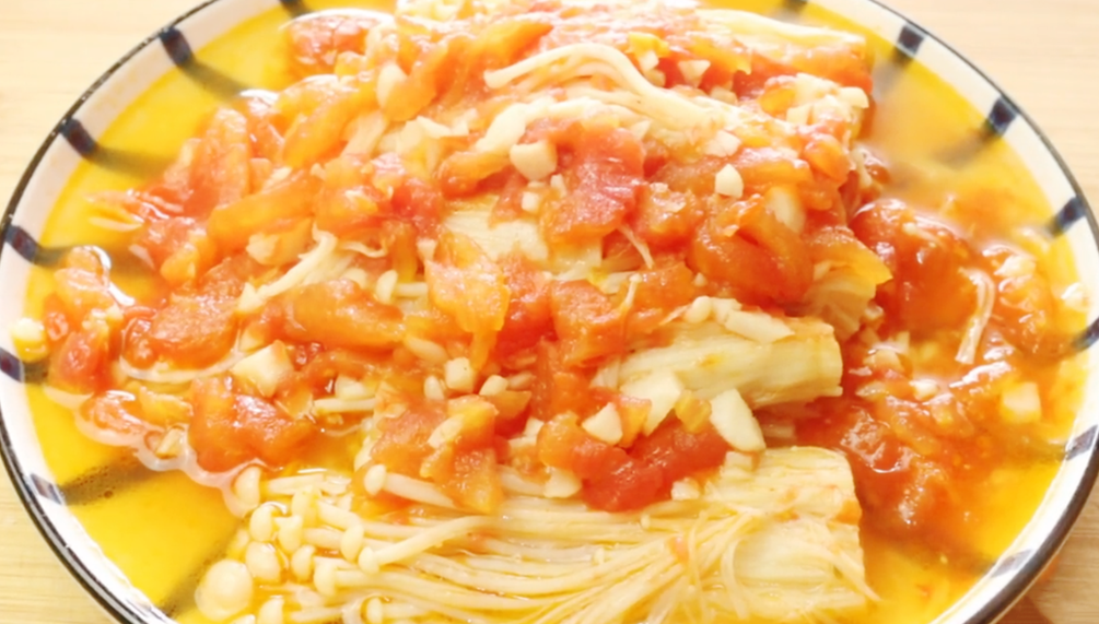 圖片[1]-【茄汁金針菇】做法步驟圖 一大盤不夠吃 營養又解饞-起舞食譜網