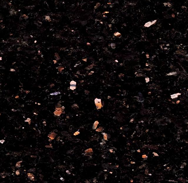 鱼缸底部铺什么好，鱼缸底部铺卵石养什么鱼（如何挑选一个合适自己的鱼缸）