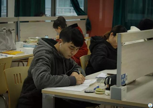 二本最差的大学金审学院，金审学院是几本（南京审计大学金审学院）