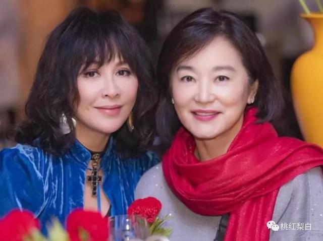 戴美瞳可以哭吗，戴美瞳可以哭吗美瞳不见了（AB把热恋女孩演成神经质少女杀手）