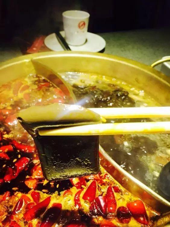 巴适得板什么意思，巴适得板是什么梗（这个天气，吃点川菜，巴适得很）