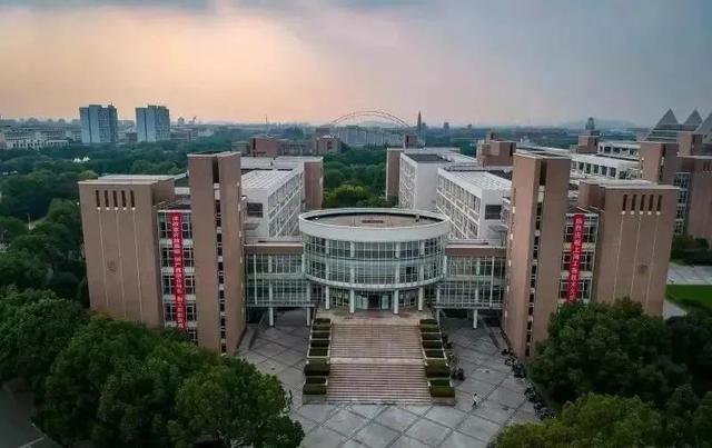 南通纺织技术学院，南通纺织学院（2020“最佳人气纺织院校”排名由你决定）