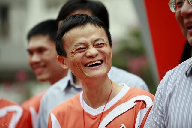 马云是几年出生的，马云多少年出生（从创业英雄变成人人喊打的丑陋资本家）
