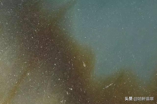 绿玉髓值钱吗，绿玉髓与玉和翡翠的区别（为什么会成为翡翠的冒牌货）