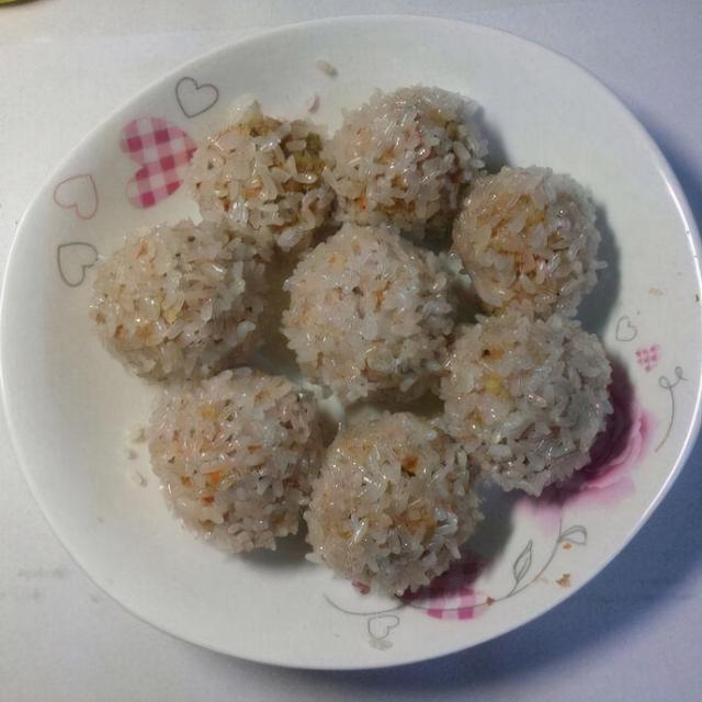 红烧培根金针菇的做法，烧烤培根金针菇的做法（每次做家人都说很好吃）