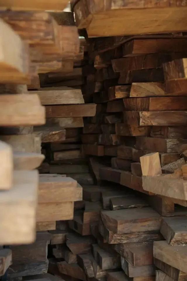 京瓷家具家具品牌介绍，京瓷系列家具（《突围》家居图鉴）