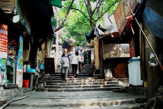 杭州新天地集团房地产官网，杭州新天地集团房地产官网网址（助力十八梯“重生”的杭州新天地集团）