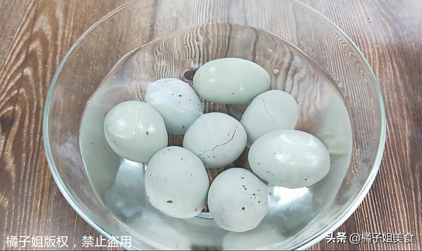圖片[4]-【涼拌皮蛋】做法步驟圖 做法簡單 營養美味 年夜飯必備-起舞食譜網