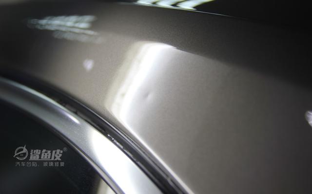 凹陷修复多少钱一个坑，车被撞凹进去维修大概多少钱（车身钣金无痕修复一般多少钱）