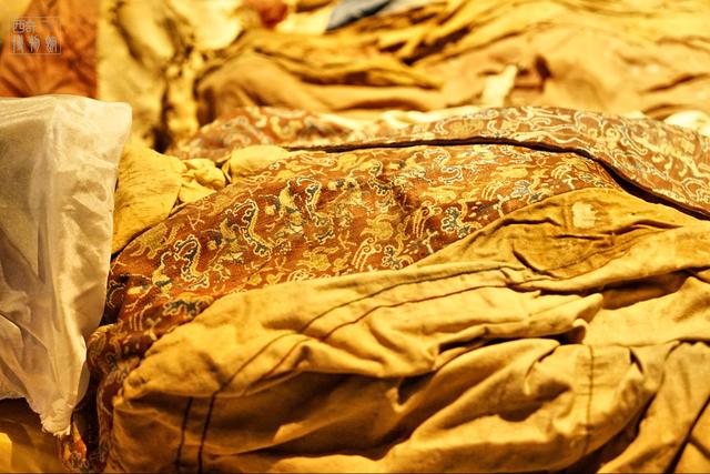 历史上真的有精绝女王吗，世界上真的有精绝女王吗（《鬼吹灯》中的精绝女王和鬼洞族）