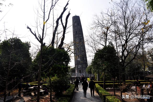 比萨斜塔建筑欣赏，掩藏于九峰十二山的“上海比萨斜塔”