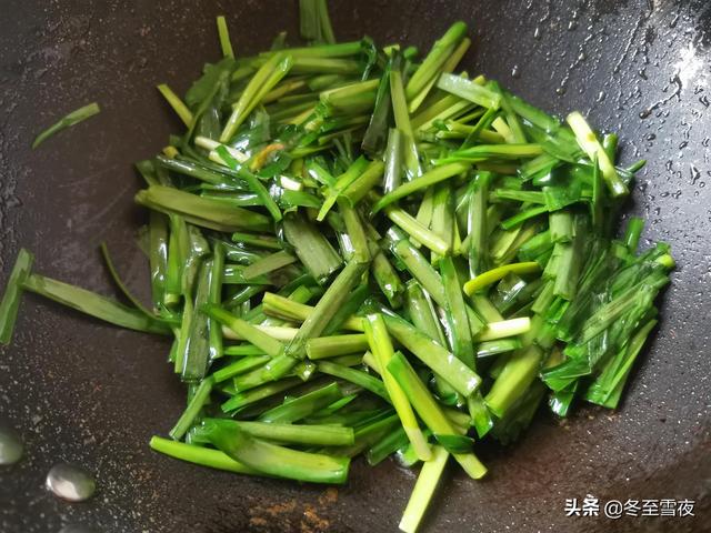 河蚌肉的功效与作用，河蚌肉的功效与作用煲什么最好（河蚌肉和这个食材一起炒）