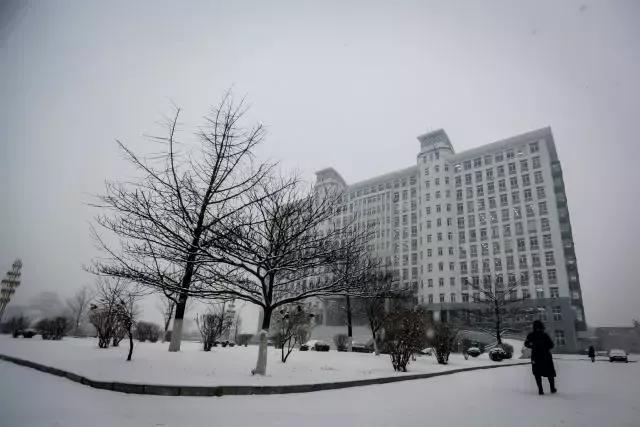 辽东学院宿舍条件怎么样，辽东学院宿舍几人间（辽宁省普通高等院校）